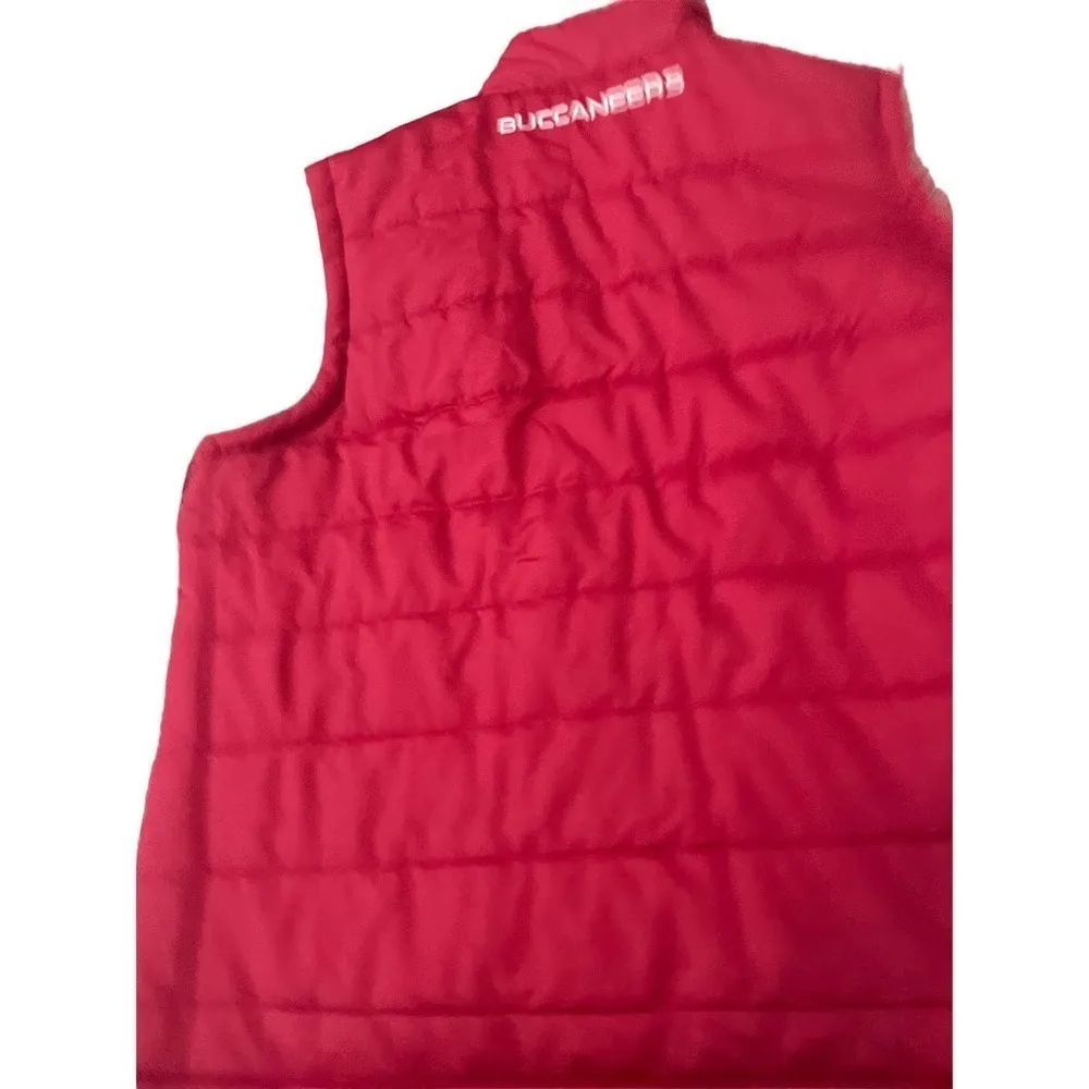 NWT NFL Buccaneers Reversible Puffer Vest 2X Women's Fleece Full Zip Tampa Bay - Image 4