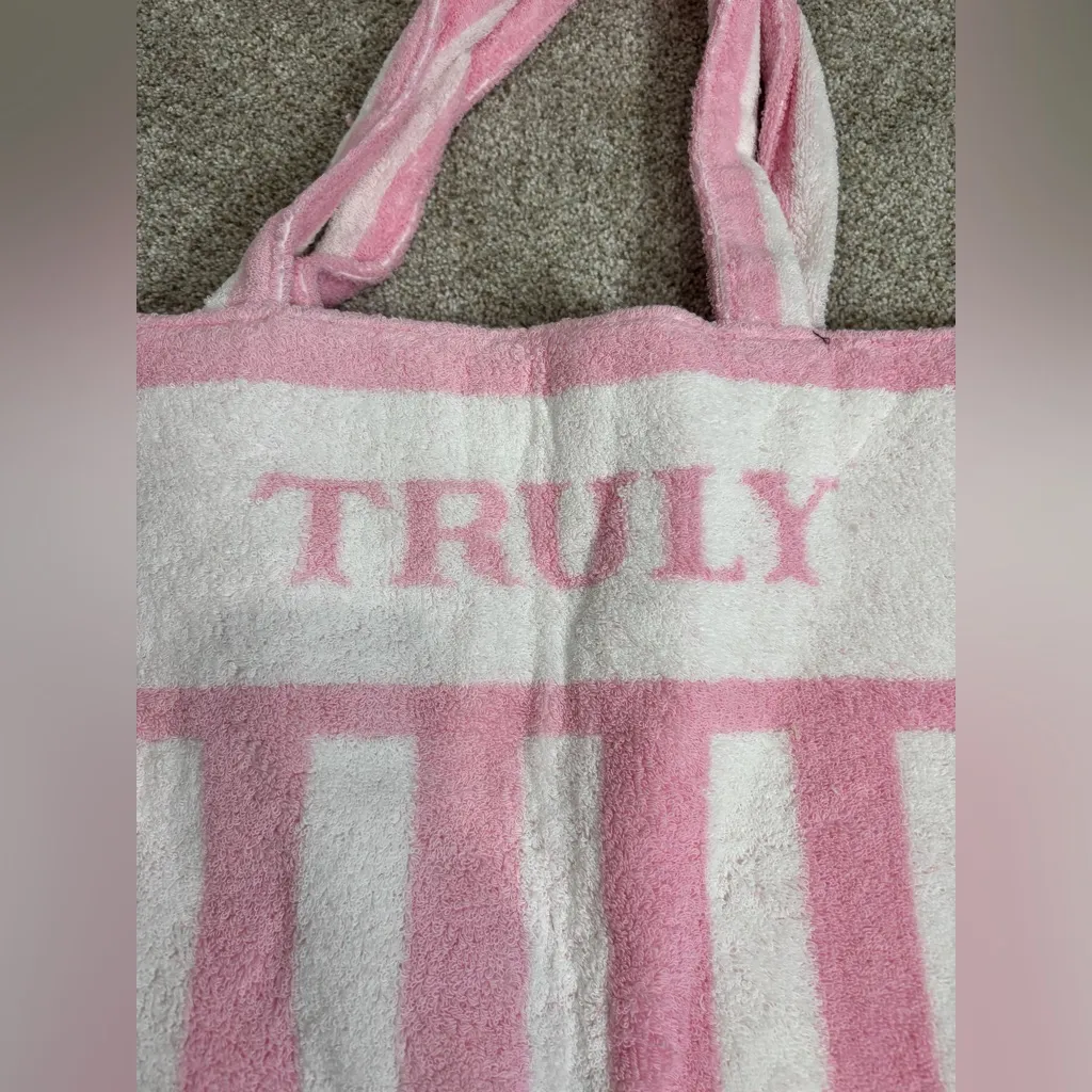 Exclusive Truly Beauty Fuzzy Oversized Beach Bag New in Bag Terry Cloth Summer Pink - Image 6