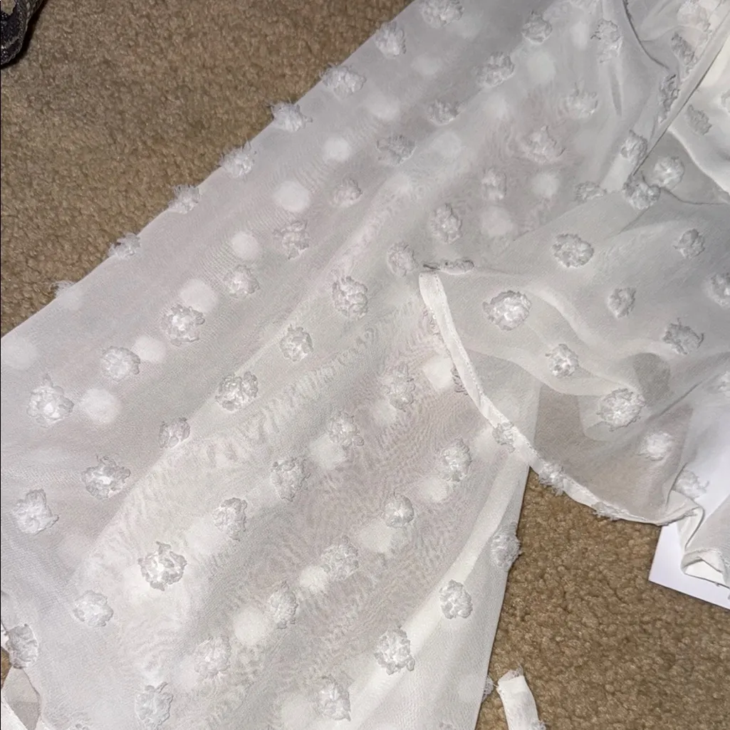 lovers and friends revolve white crop sheer blouse top medium NWT - Image 6