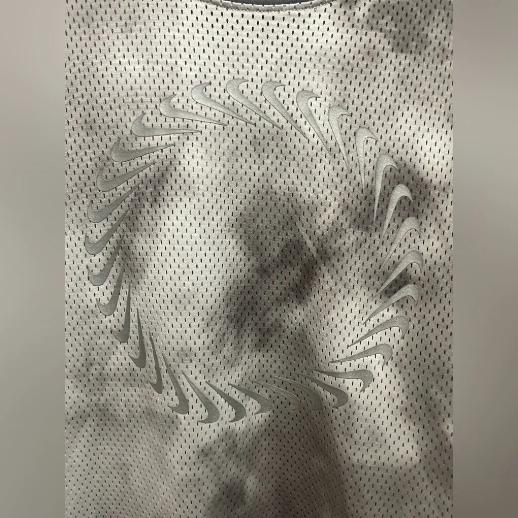 Nike Cropped Dri-Fit Mesh Tee Shirt XS Gray Tie Dye Swoosh Circle - Image 2