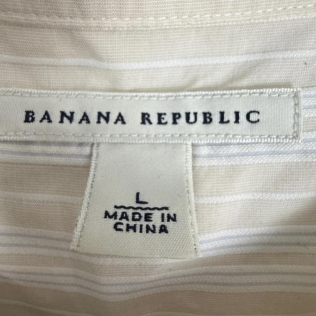 Banana Republic Cream Striped Shirt - Image 2