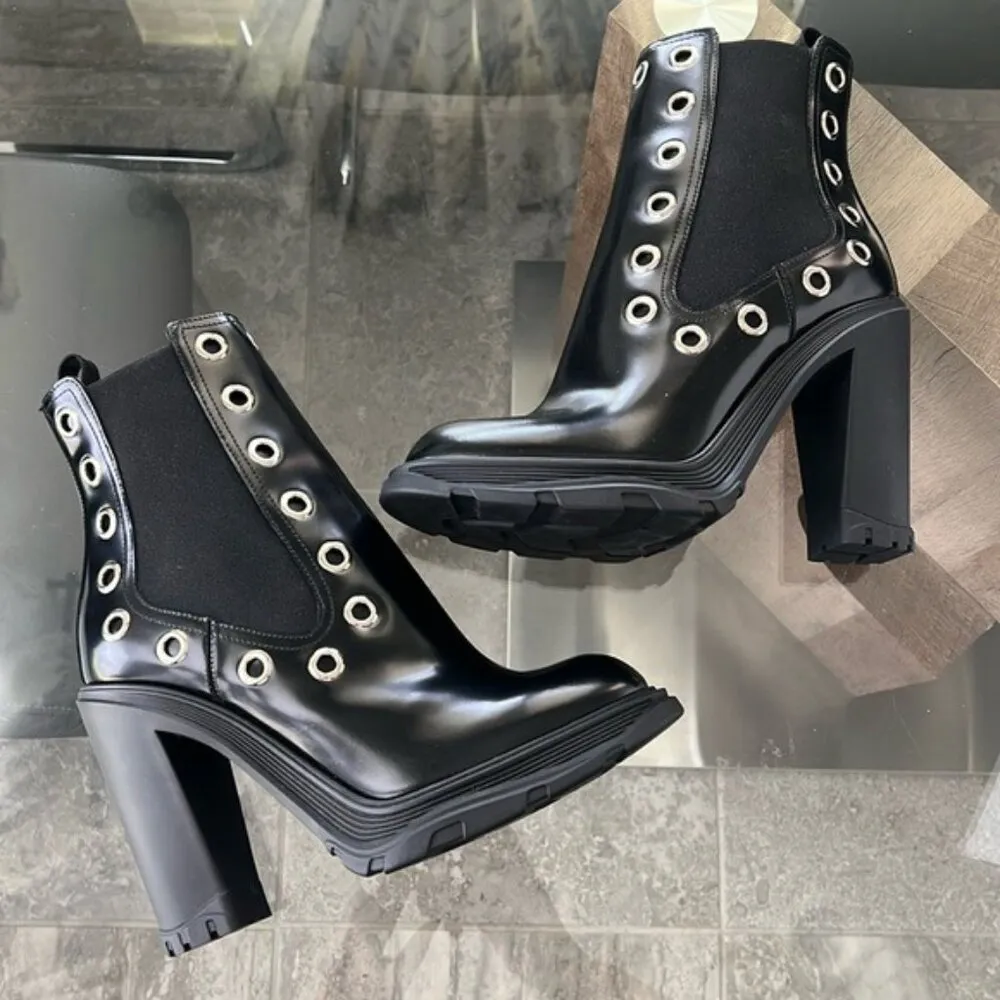 Alexander McQueen Tread Grommet Embellished Boots Black Size 35.5 NEW $1290 - Image 9