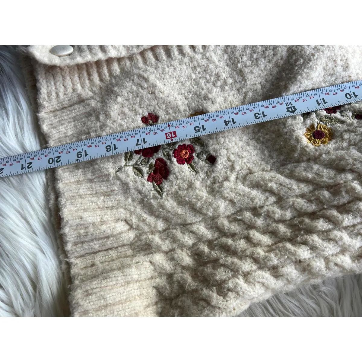 Forever 21 Women's Cream Cable Knit Button-Up Cardigan Sweater, Size Large - Image 6