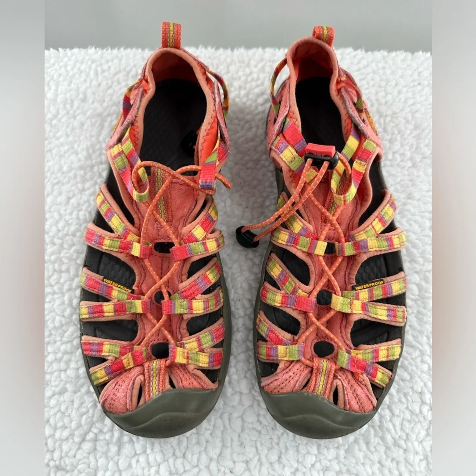 Keen Whisper Coral Waterproof Sport Bungee Lace Sandals Women's Size 6 - Image 2