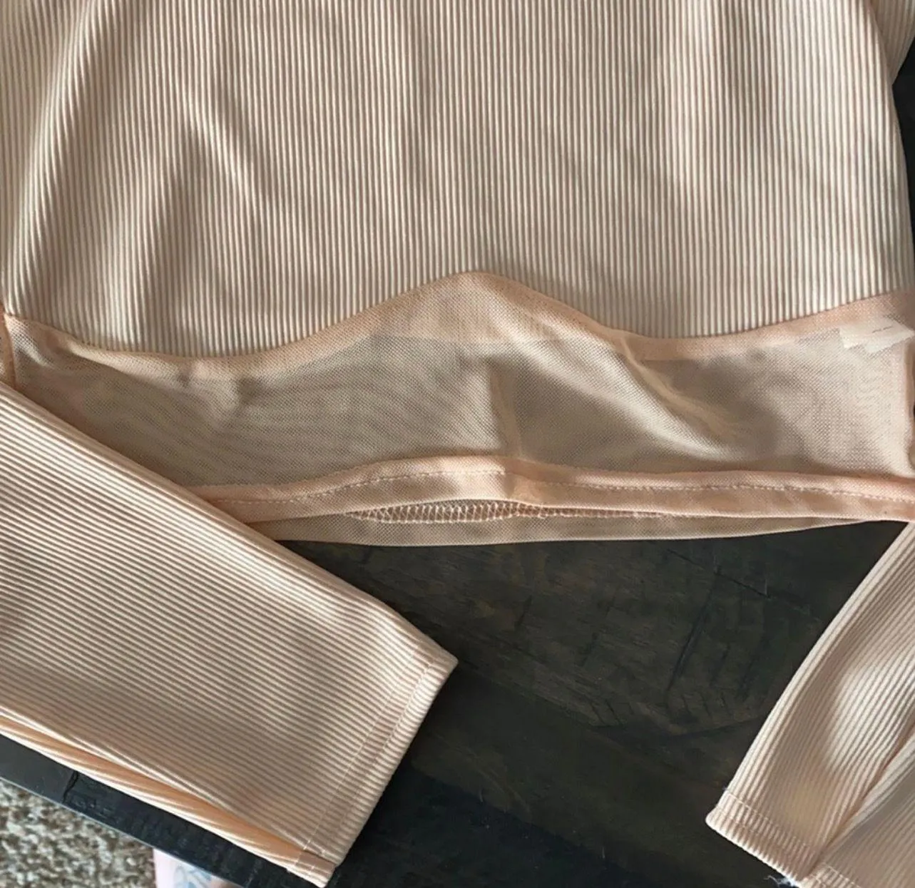 long sleeve crop top size 8 - Image 3