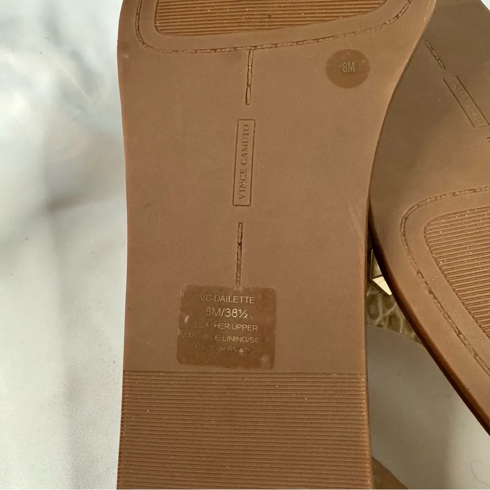 NWOB Vince Camuto Size 8 White Reptile Dailette Thong Sandal Studded Ankle Strap - Image 4