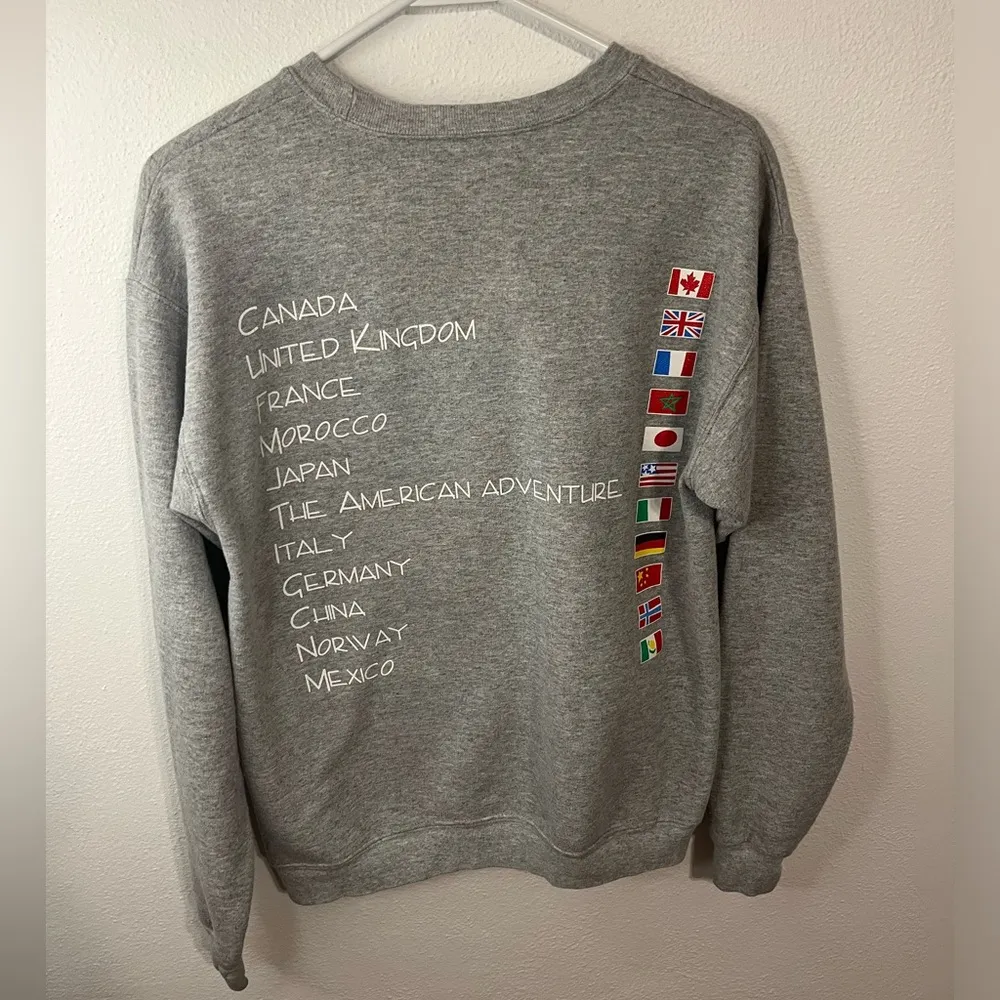 DISNEY PARKS Walt Disney World EPCOT Crewneck Sweatshirt Size Small - Image 2