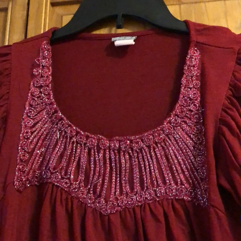 Daytrip Red Sparkly Blouse Small - Image 2