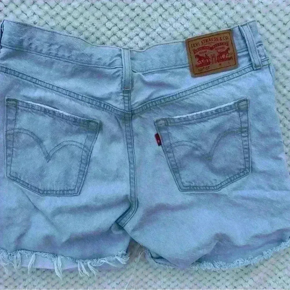 Levi's 501 CT light wash high rise denim short sz 27 frayed patchwork stain * - Image 6