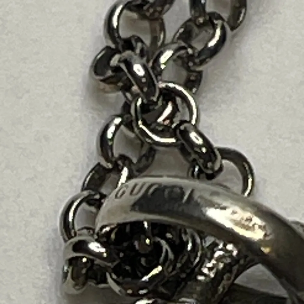 Gucci Textured Interlocking GG Pendant Necklace-Sterling Silver - Preowned - Image 8