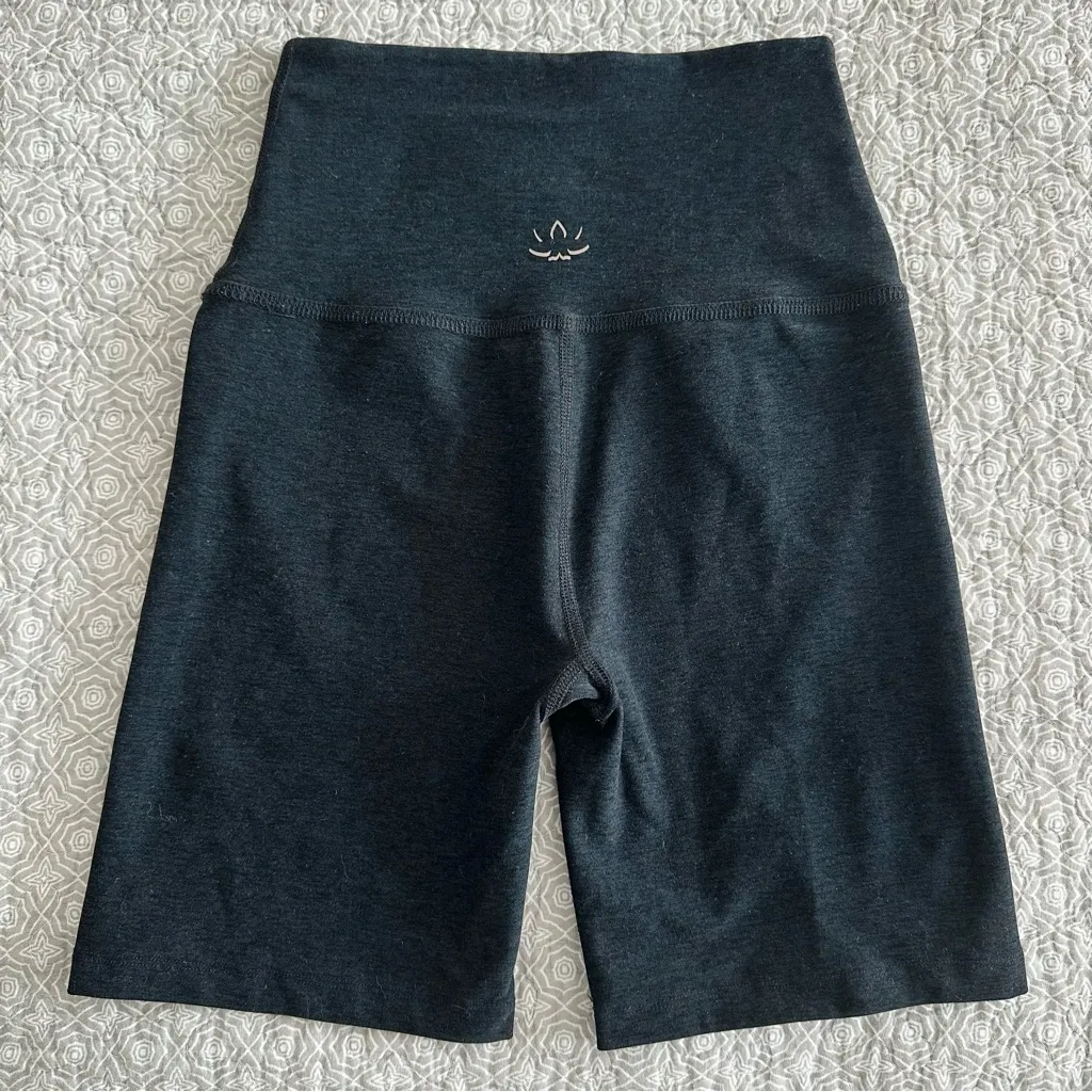 Beyond Yoga Spacedye High Waisted Biker Shorts Darkest Night Size S - Image 6
