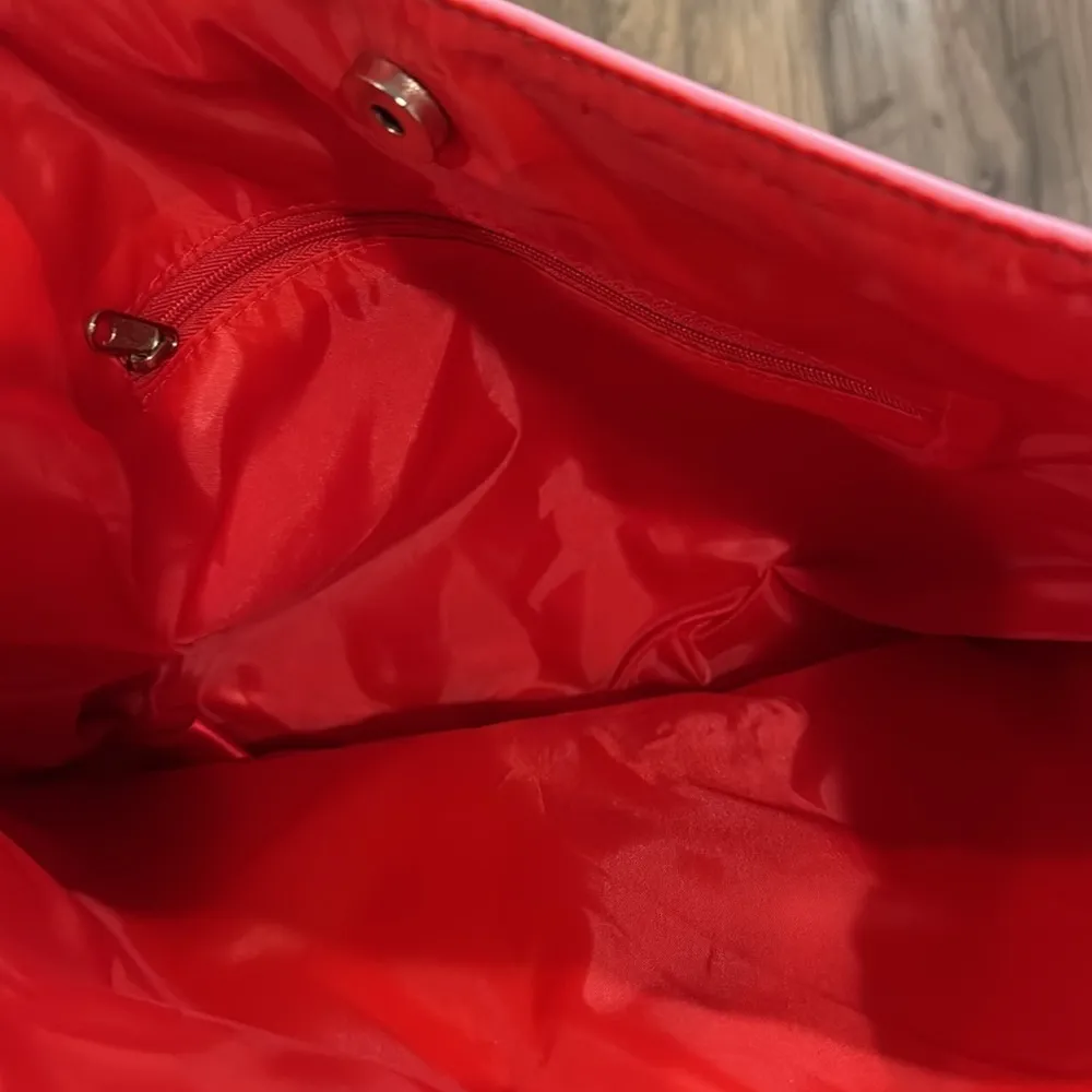 Juicy Couture Oui Tote Bag - Image 7