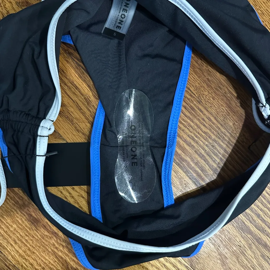 NEW Vici Swim Bottoms - Size Small - Image 5