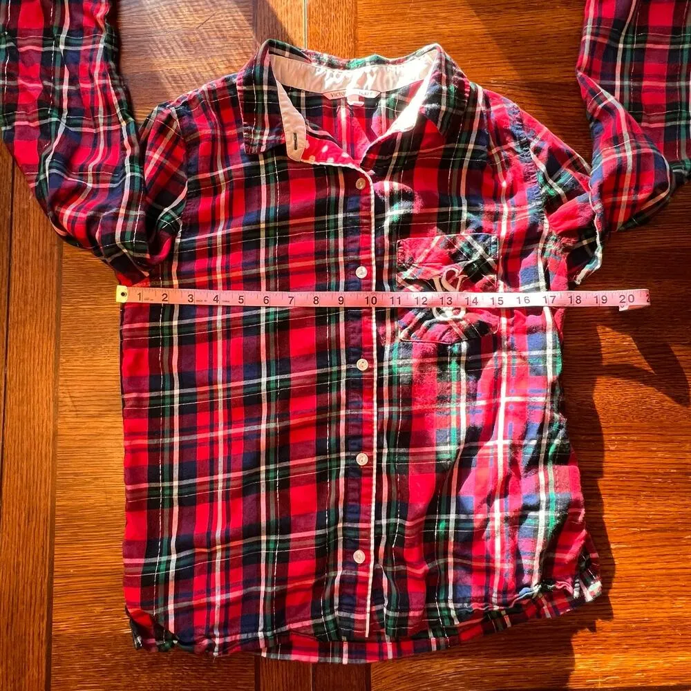 Victoria's Secret Red Plaid Long Sleeve Button Down Christmas Pajama Top Size XS - Image 8