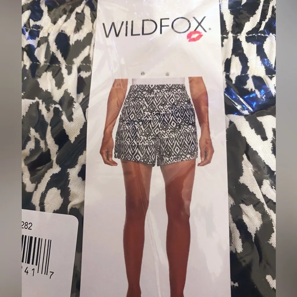 WildFox NWT Women's Lounge Shorts - Image 3