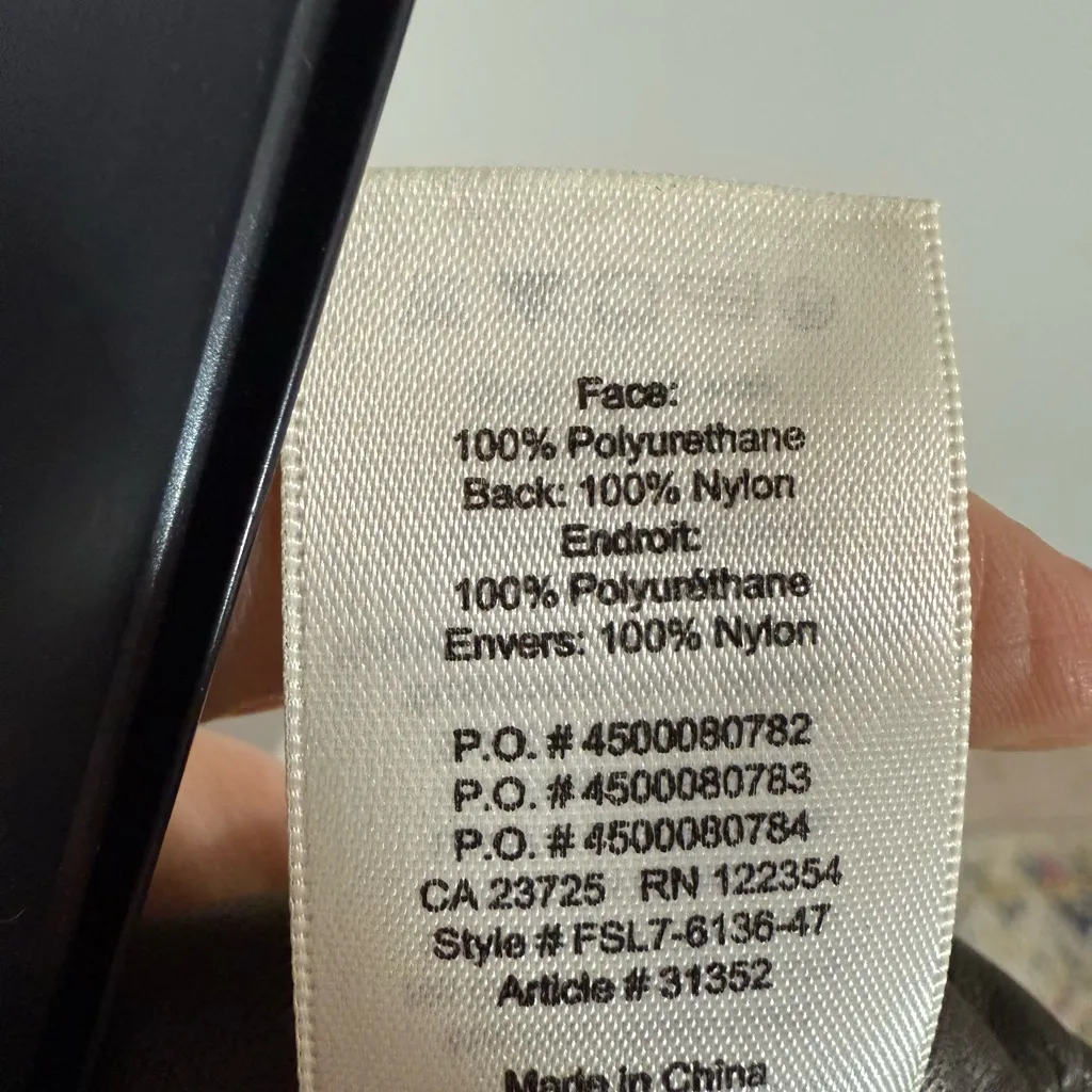 Wilfred Free Olive Green Faux Leather Leggings Size Medium - Image 6