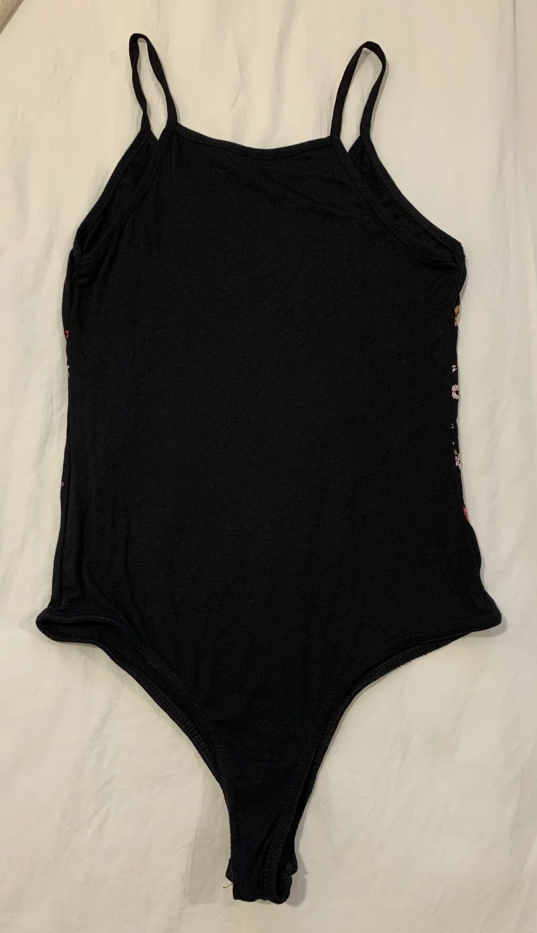 Pretty Little Thing Floral Bodysuit - Image 2