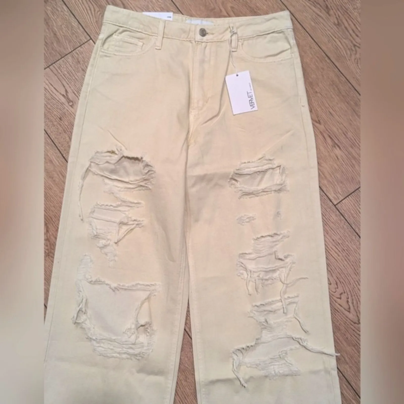 Vervet 90s Dad Jeans Womens 28 Wide Leg Cream Tan Ripped Destroyed Pants NWT - Image 2