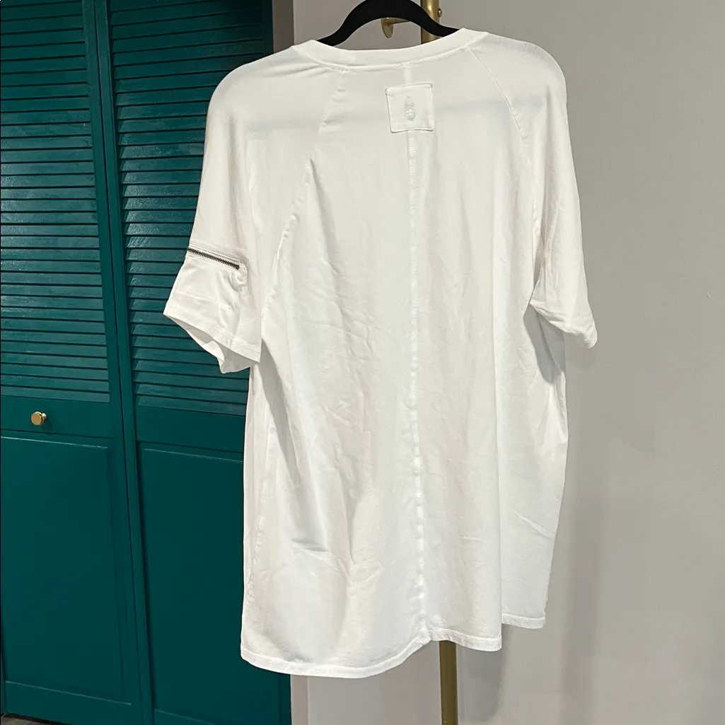 NWOT Free People FP Movement Hot Shot Tunic Tee In White XS 🌙 Silver - Image 6