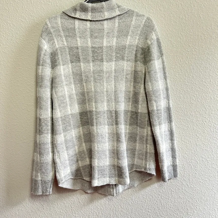 William Rast Fuzzy Soft Plaid Button Front Shacket Md Cozy Minimalist Fall Layer - Image 3