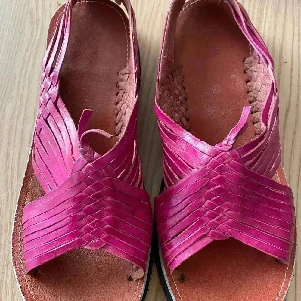 Authentic Mexican Artisanal Huaraches/Sandals Pink Size 5 - Image 2