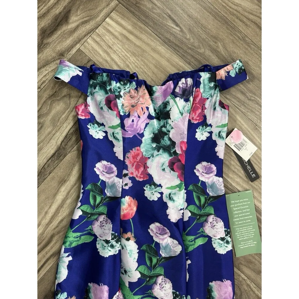My Michelle Womens  junior Size 1 Formal Dress, Long, Floral, Blue  Lined Flute - Image 4