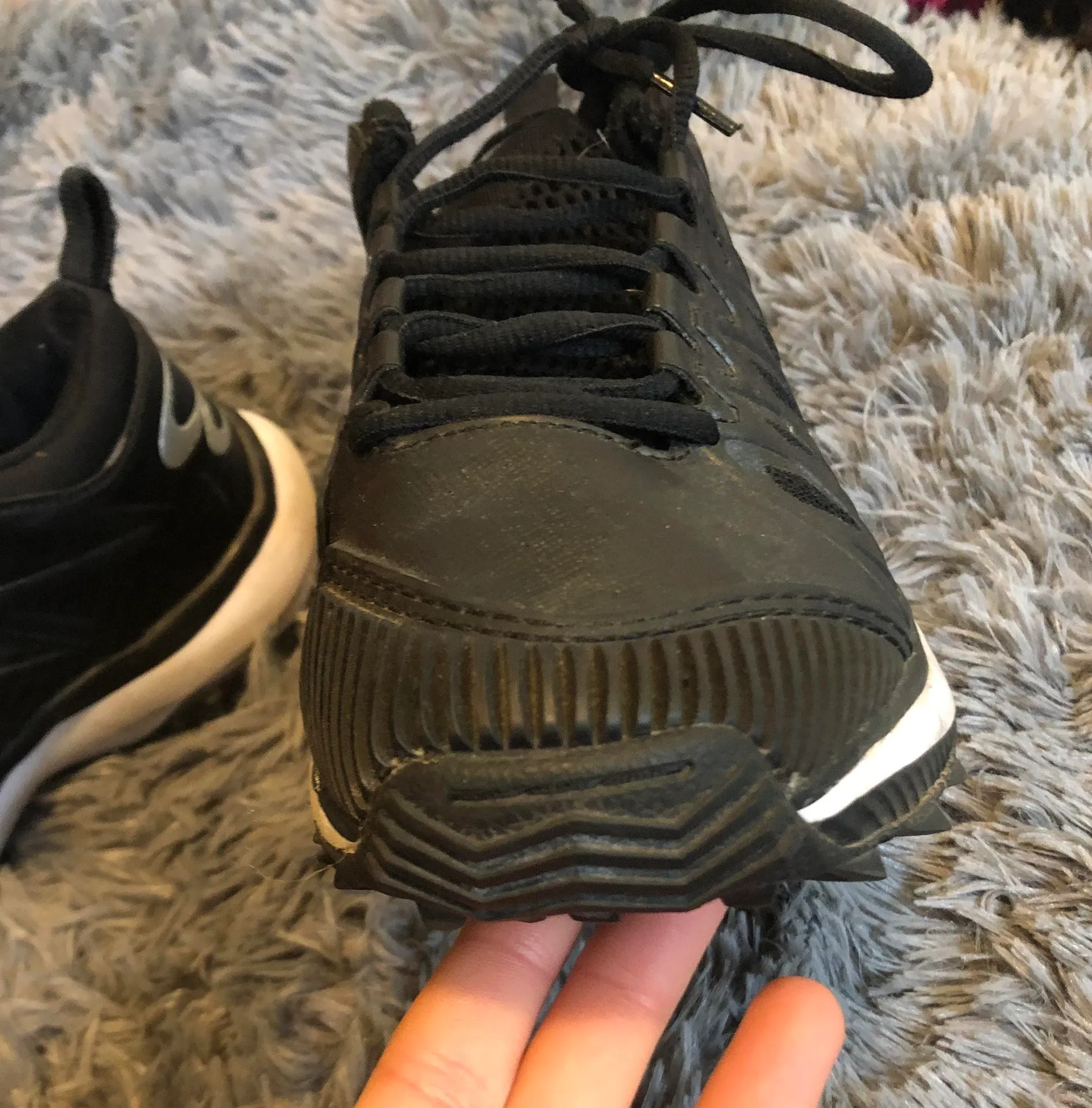 softball pitching shoes - Image 3