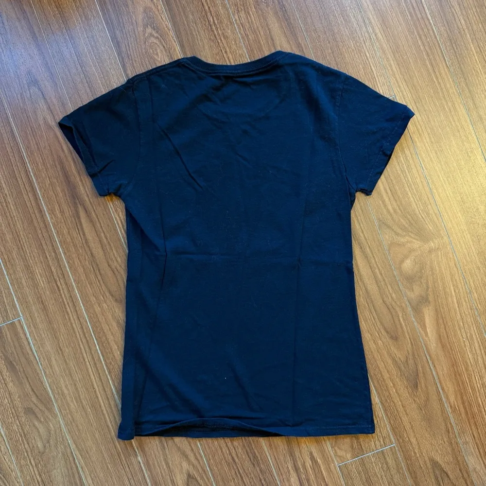 Unbranded Pikachu Blackhawks Black Graphic Tee Women’s Size XS/S Approx - Image 2