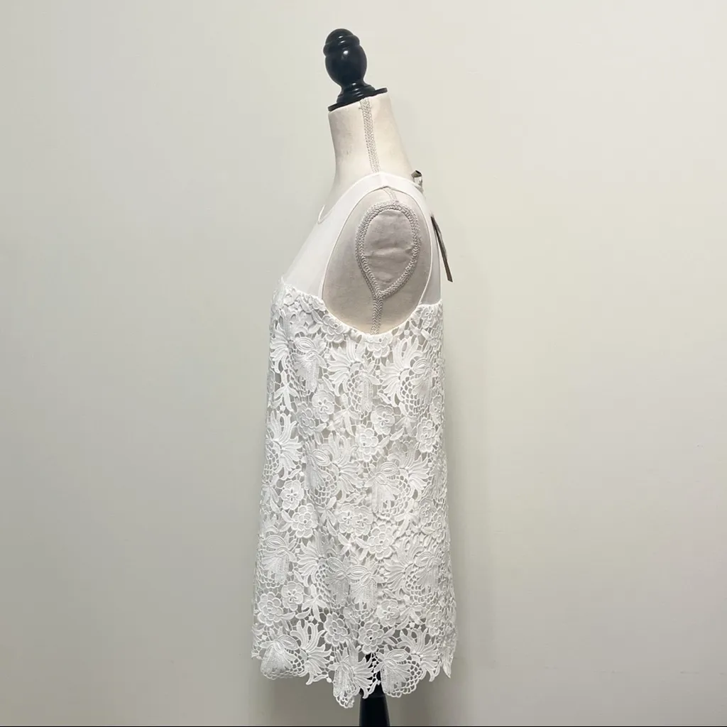 Cremieux Off White Sleeveless Semi Sheer Lace Floral Overlay Top NWT Small - Image 4