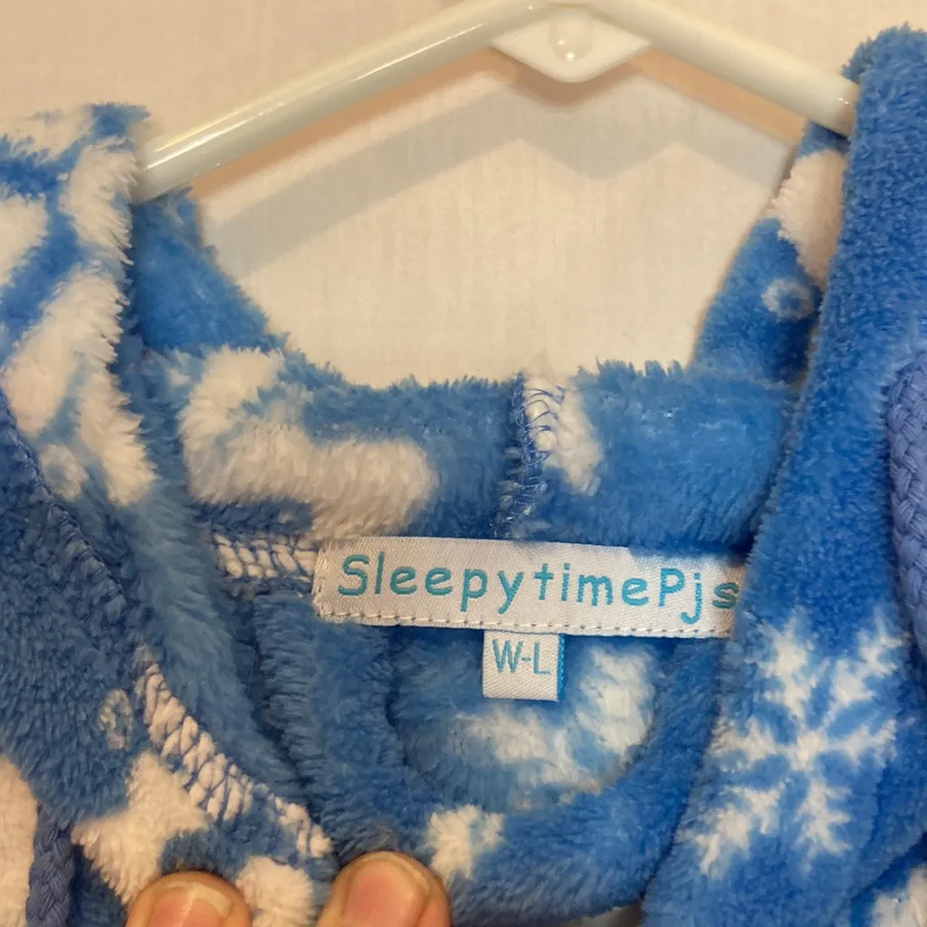 Women's Blue Snowflake Pajama Onesie Size L - Image 5