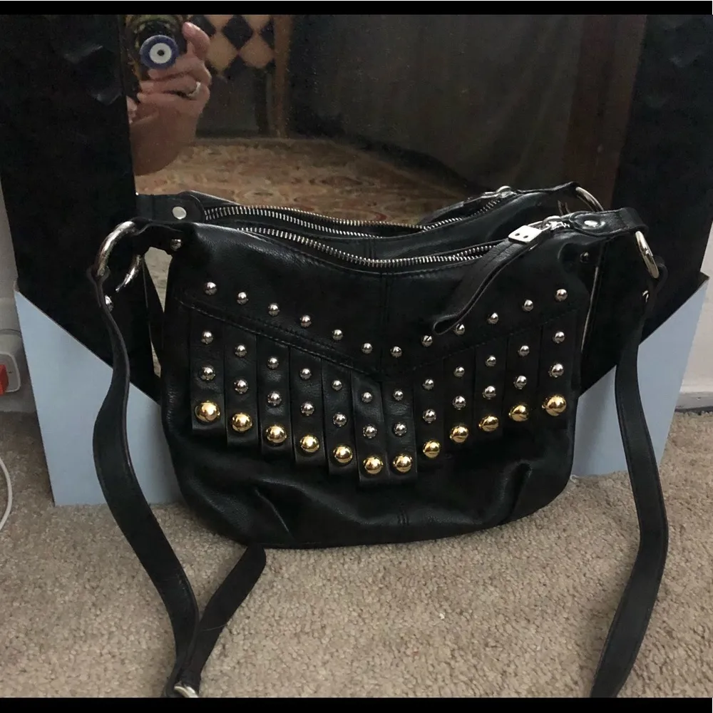 CHIC Black leather purse, gold accents w leopard - Image 4