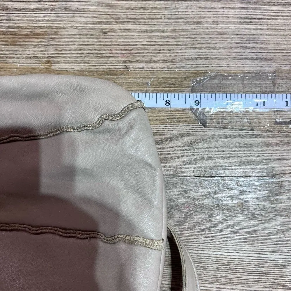 Hobo International Cream Leather Multiple Pockets Crossbody Hobo Shoulder Bag - Image 6