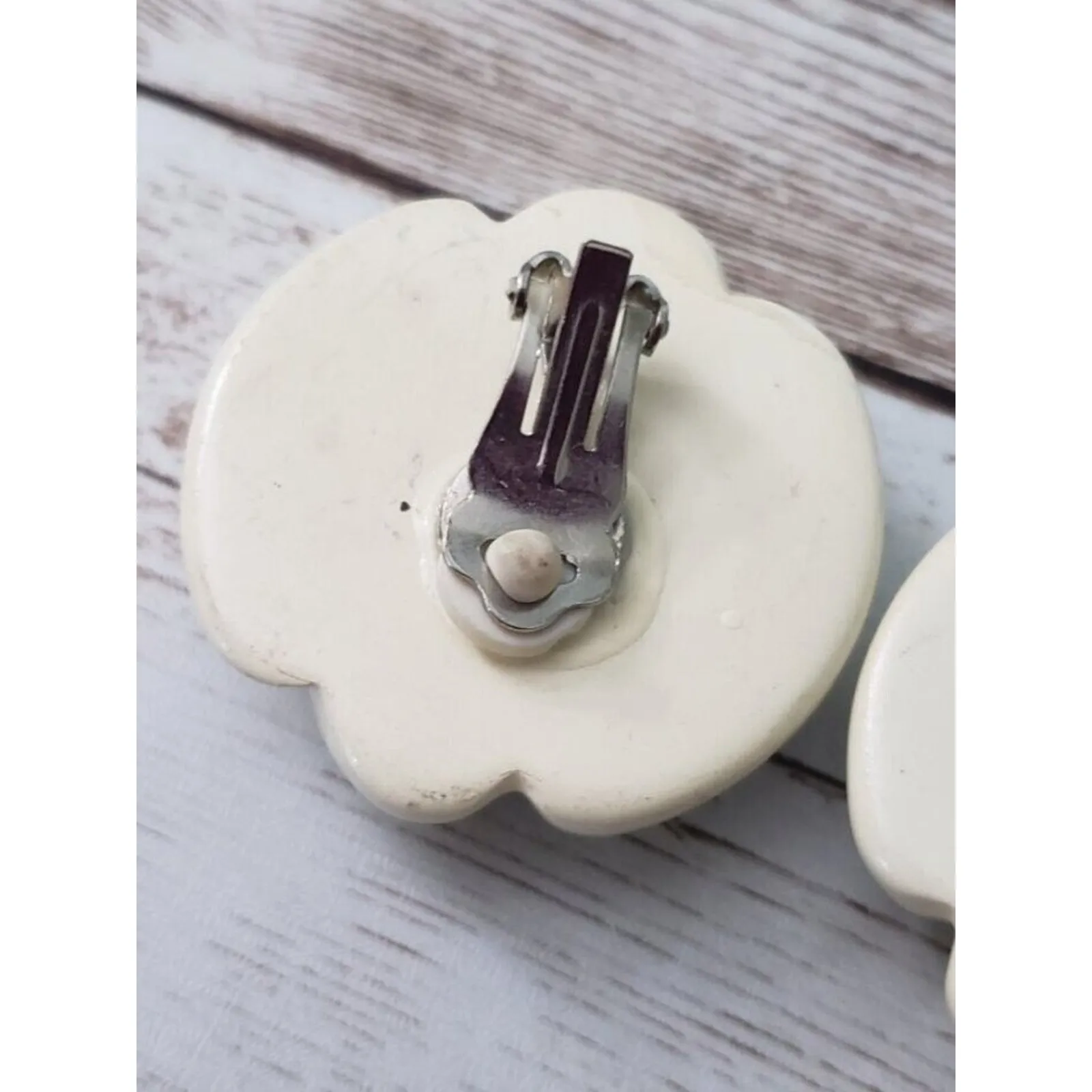 Vintage Clip On Earrings Extra Large Cream Statement Earrings - Image 6