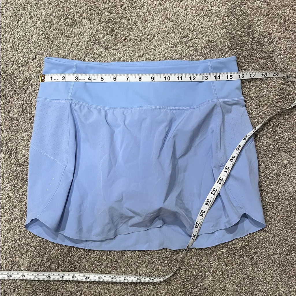 Athleta  Run With It 14” Skort in Light Blue Size Medium - Image 10