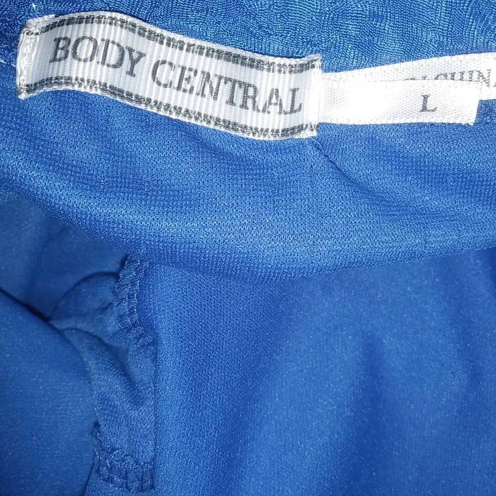 Body Central L Strapless Bodycon Dress - Image 2