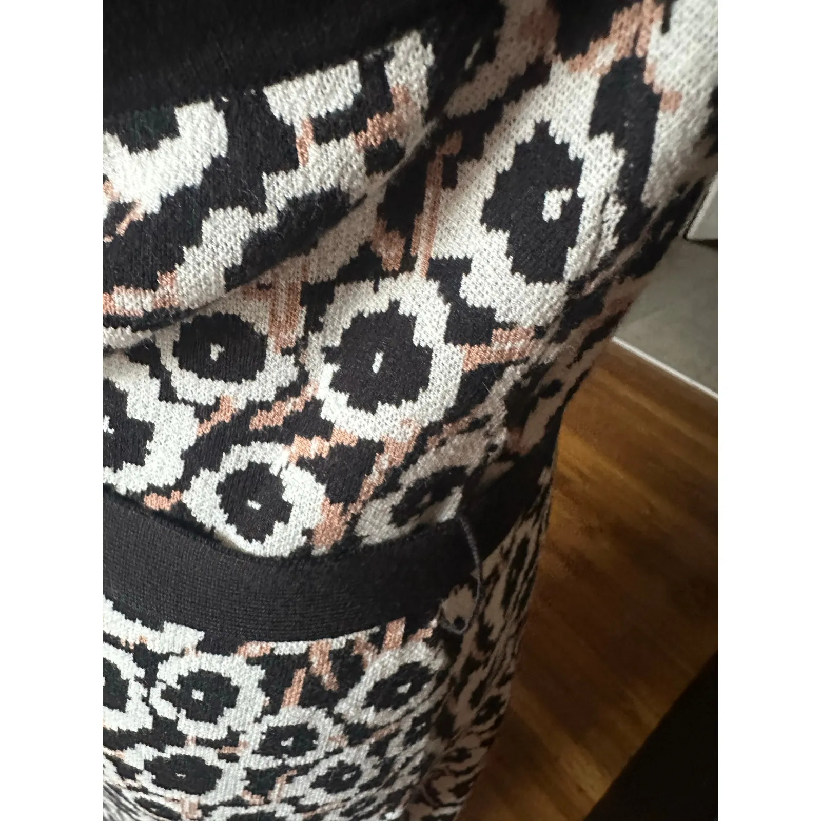 Diane von Furstenberg x Target Halter Tie Neck Poppy Sweaterknit Midi Dress. - Image 7