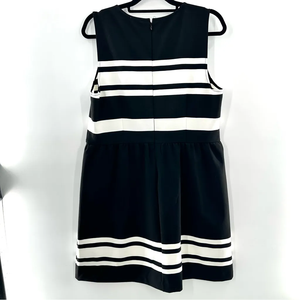 Loft NWT Black & White Striped Fit & Flare Sleeveless Midi Dress - Image 4