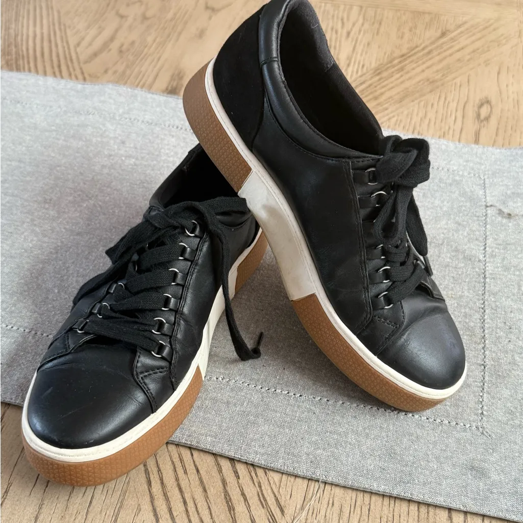 Caslon Andes Lea Black Leather Walking lace-up sneaker Women's size 7.5 - Image 2