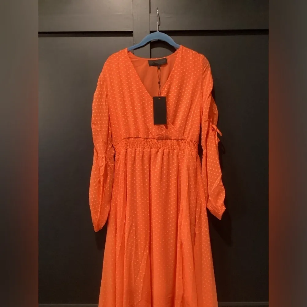 KENDALL + KYLIE Ruched Long Sleeve Orange Maxi Dress Beach Resort Cruise V Neck - Image 4