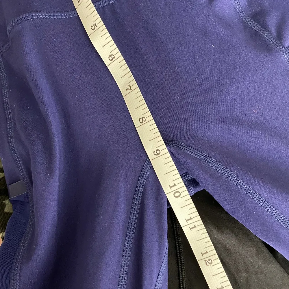 Fabletics Motion365 Women's Dark Blue Leggings Yoga Pants Zip Ankles Size XS - Image 4