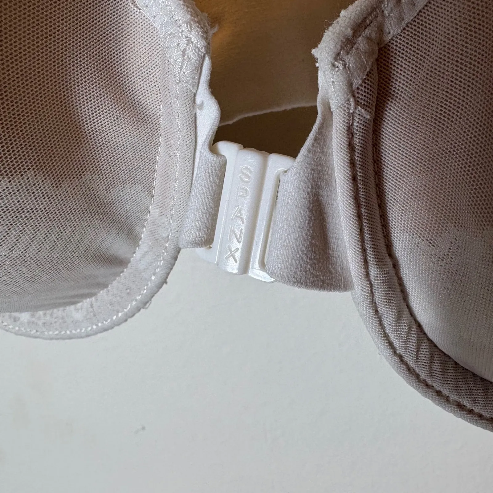 Spanx Bra-llelujah! Illusion Lace Full Coverage Bra 36D Beige - Image 2