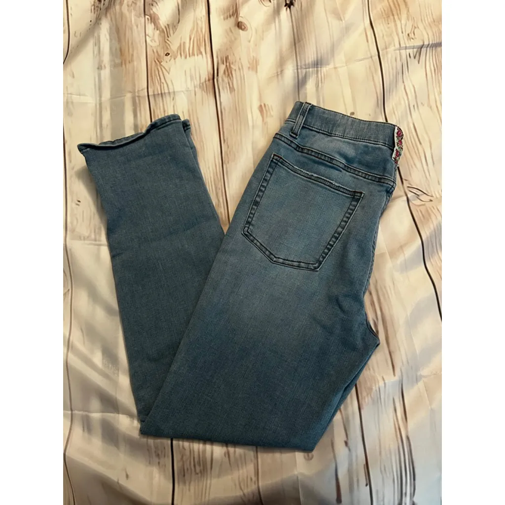 Women's Matilda Jane Blue Straight Leg Jeans Size 6 with Floral Detail - Image 3
