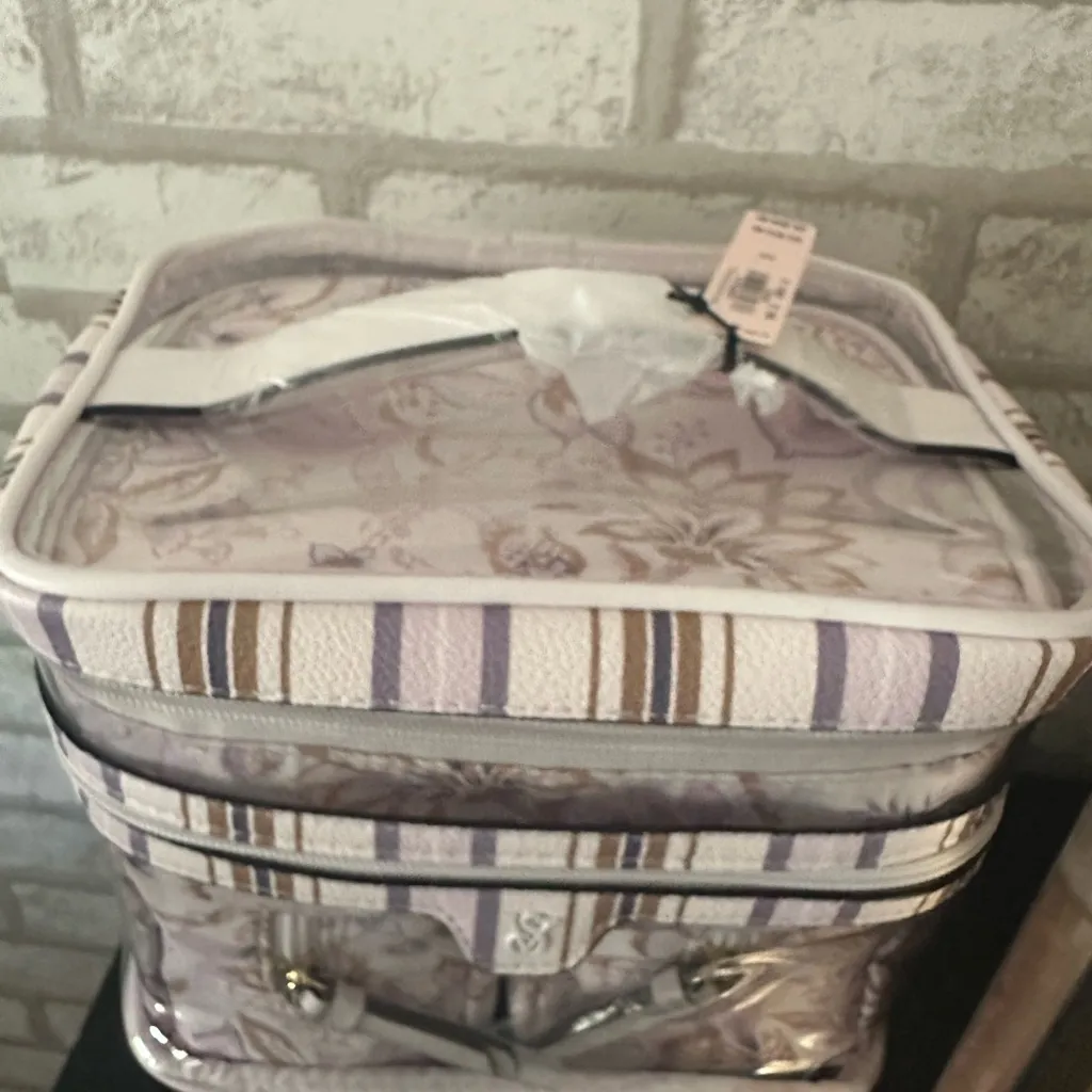 Elegant Floral and Striped Cosmetic Bag Set - Image 5