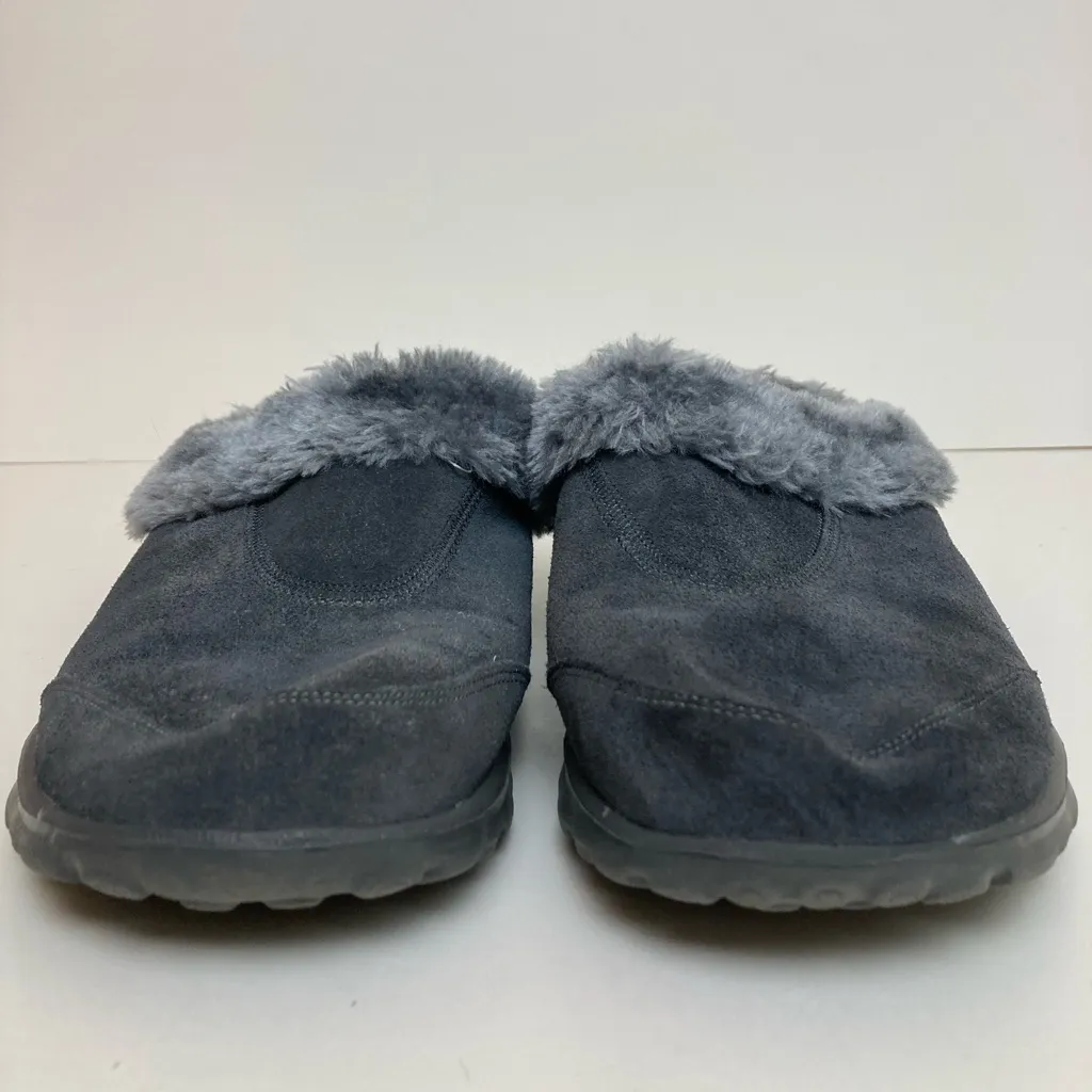 Skechers Memory Foam Fit Gray Suede Faux Fur Lined Mule Slippers - Image 2