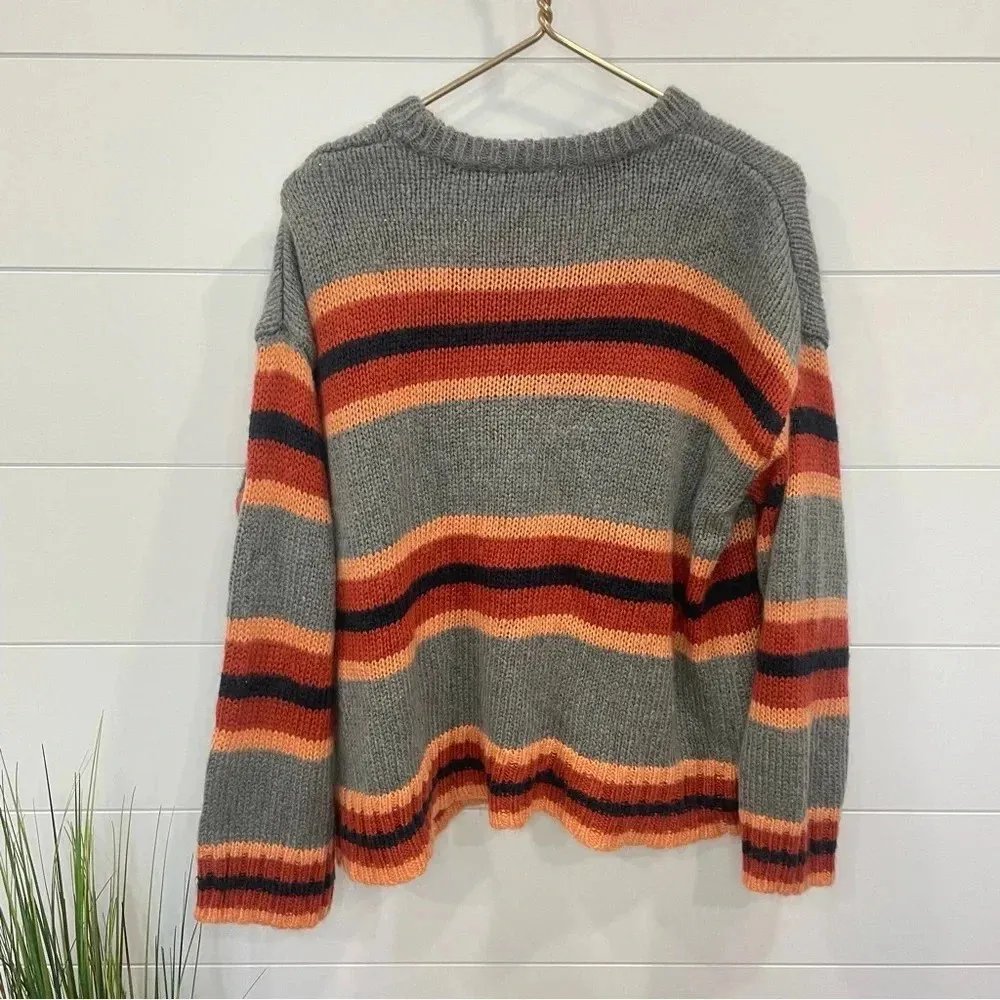 Urban Outfitters Striped Sweater Size Small - Image 5