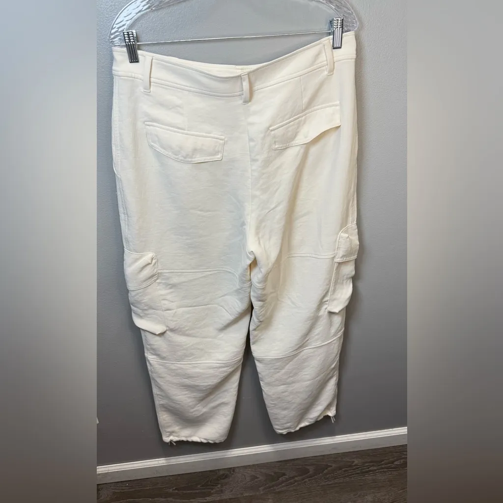 Aritzia Wilfred Women's Project‎ Cream Cargo Trouser Pants Size 12 - Image 2