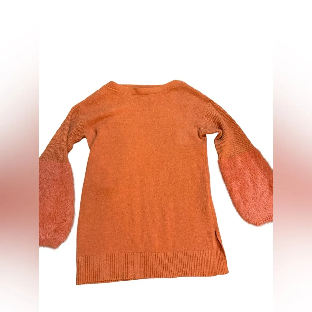 Anthropologie Colma Tunic Sweater Burnt Orange Faux Fur Sleeves Eyelash Cuffs XS - Image 7