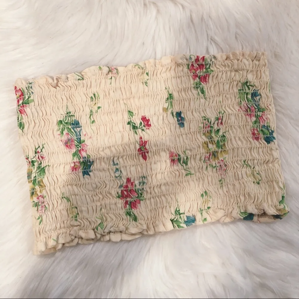 First of a Kind Yellow Floral Ruched Tub Top OS - Image 6