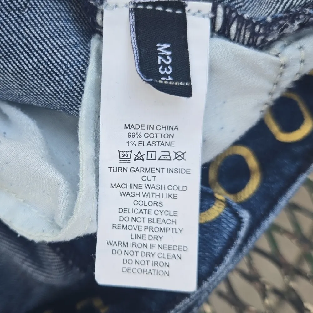 Kate Spade Broome Street Embellished Spadefun Sequin Girlfriend Jeans - Image 9