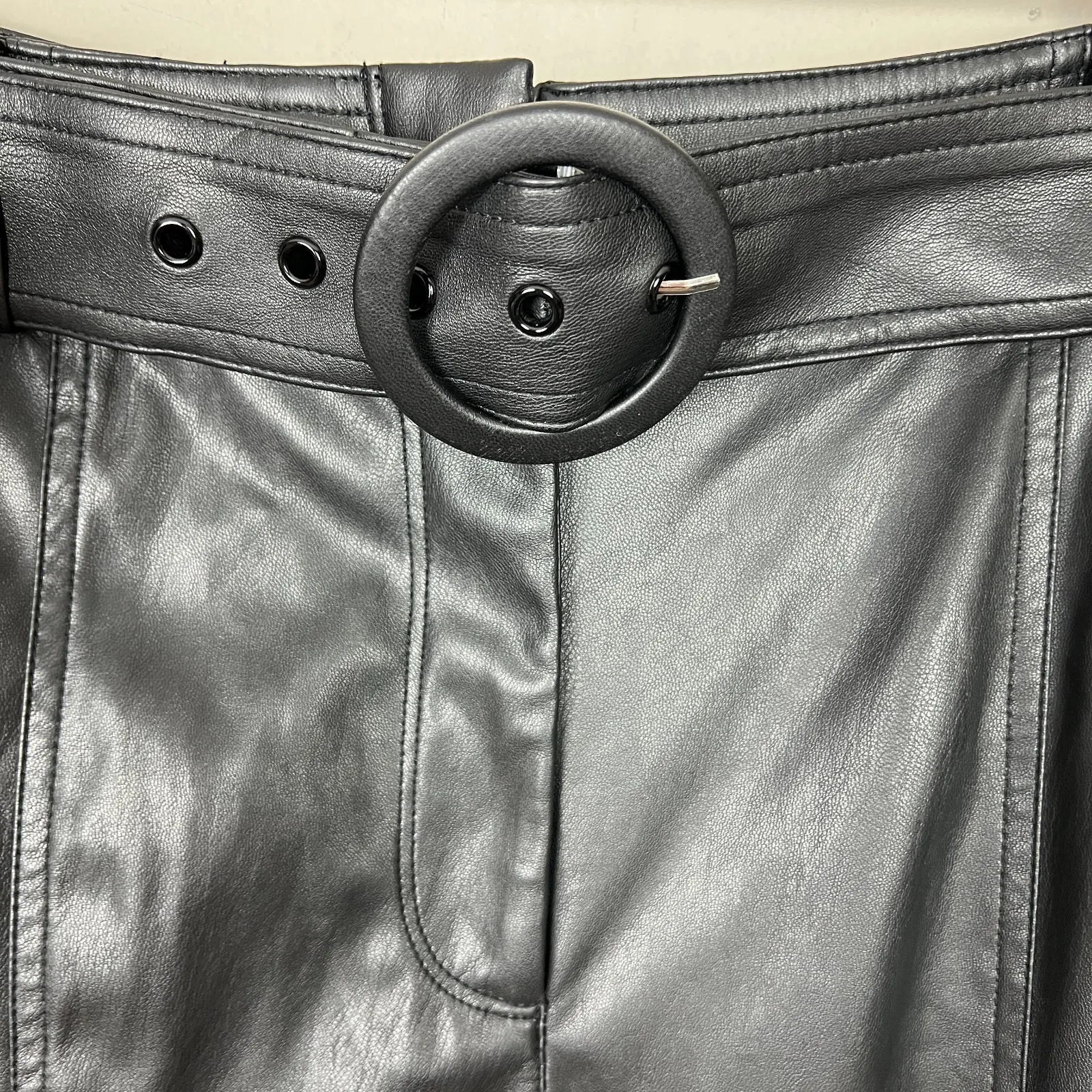 Karl Lagerfeld Faux Leather Cargo Pants Womens 12 Black Belted Straight Leg New‎ - Image 7